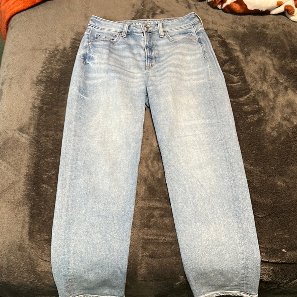 American Eagle Outfitters Light Blue High Rise Jeans